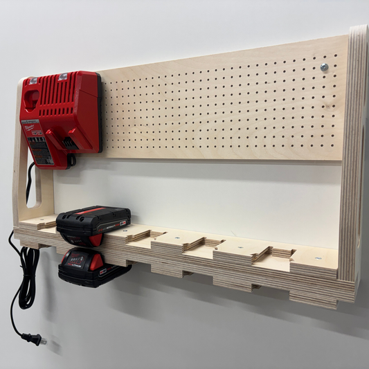 Station de recharge murale compatible Milwaukee® — 100% bois | 8, 10 ou 12 batteries