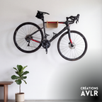 Support vélo mural, bois franc huilé