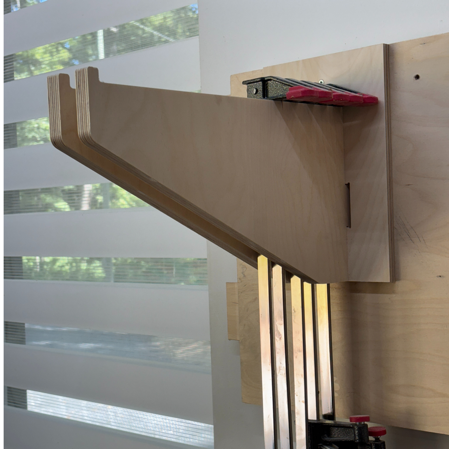 Soporte de pared ajustable para sargentos – Compatible con Bessey, tubos de 3/4" y más