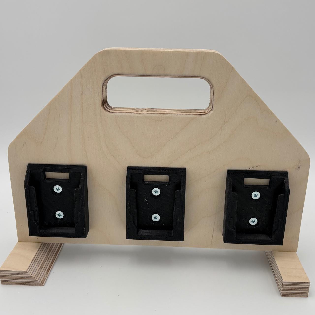 Carrying support for DeWalt 20V / 60V FlexVolt batteries – 6 slots