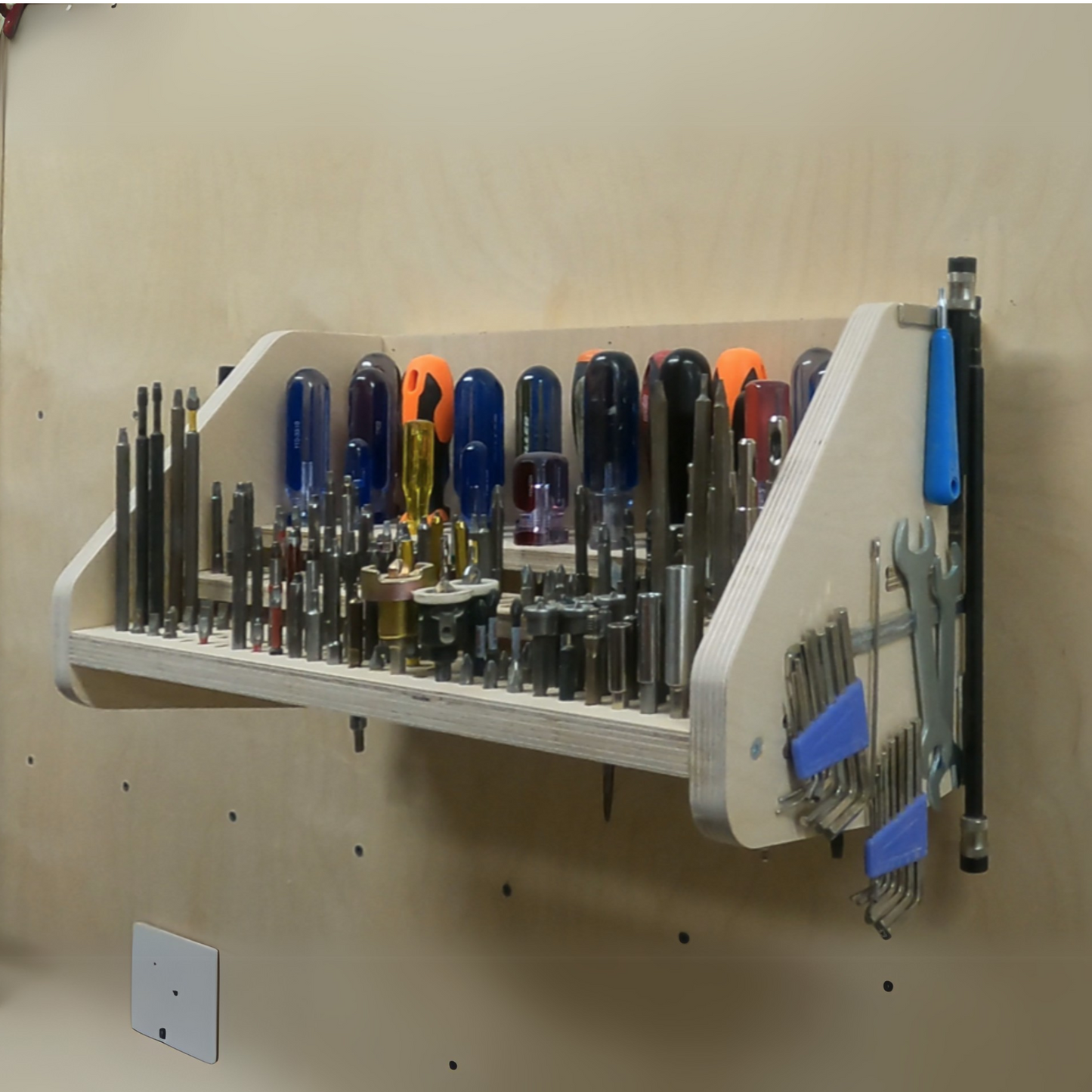 Support mural pour tournevis et embouts de vissage