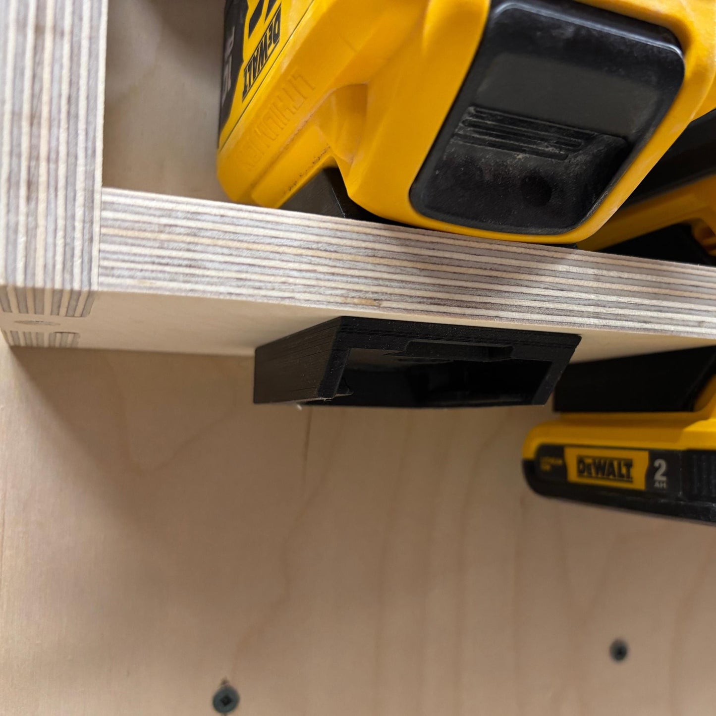 Wall-Mounted Charging Station – Fits 3 DeWalt® Chargers & 8x 20V/60V FlexVolt Batteries